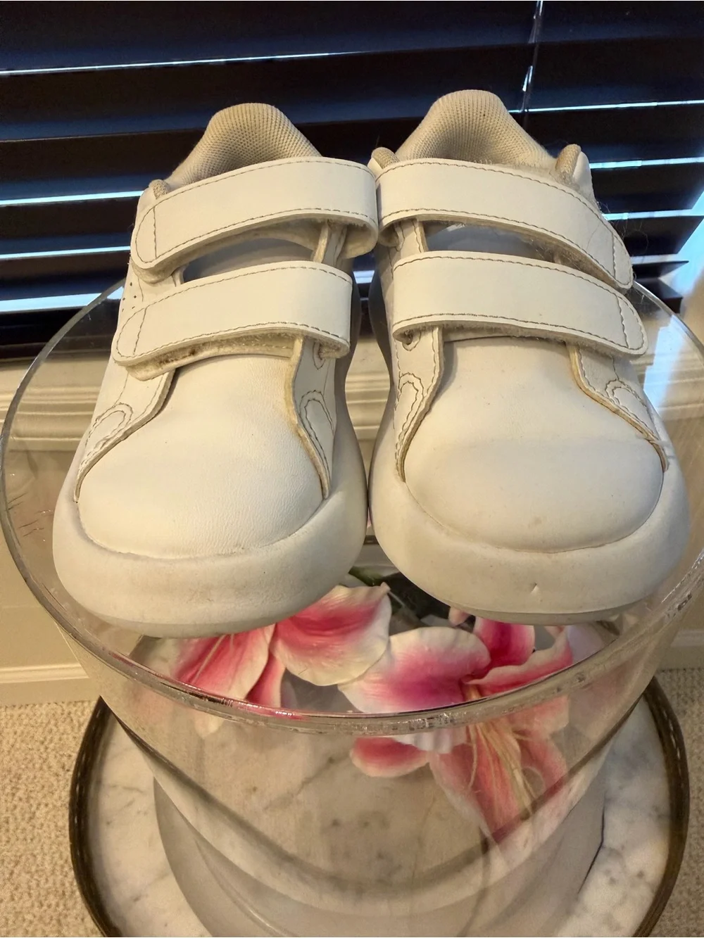 Adidas Kids White /Green Sneakers Toddler Size 7K EU 23.5